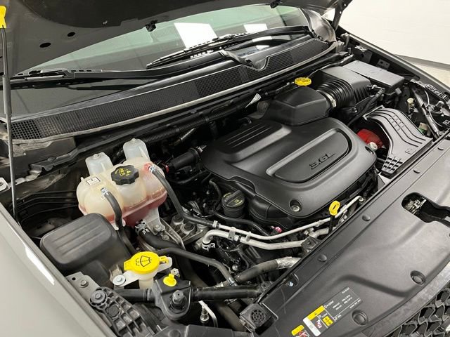 Used 2023 Chrysler Pacifica Limited FWD image 64