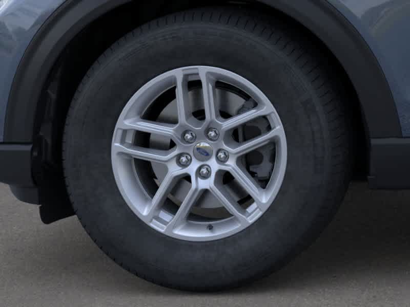 New 2026 Ford Explorer Active RWD image 19