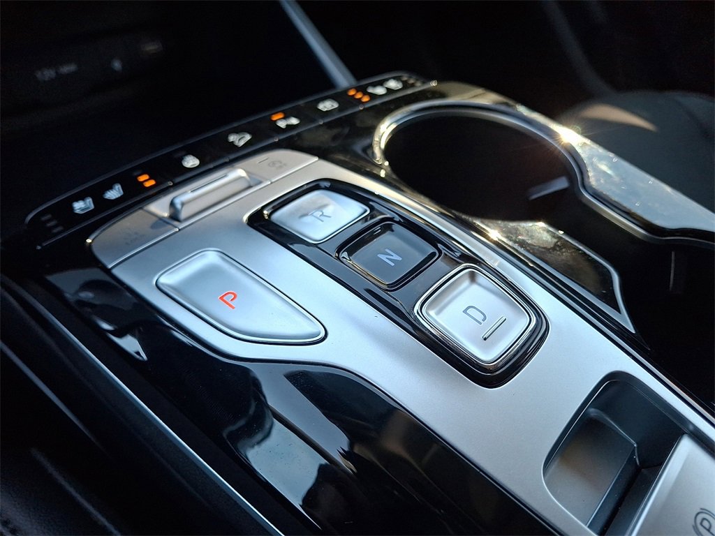 Used 2022 Hyundai Tucson Limited image 15