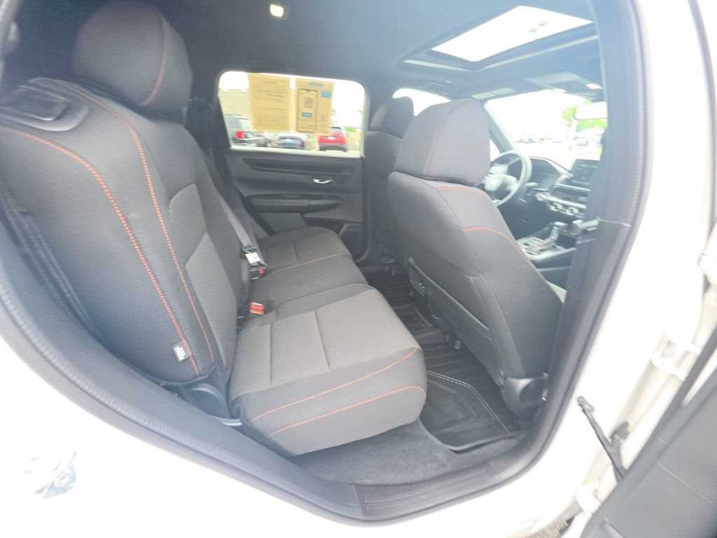 Used 2026 Honda CR-V TrailSport image 32