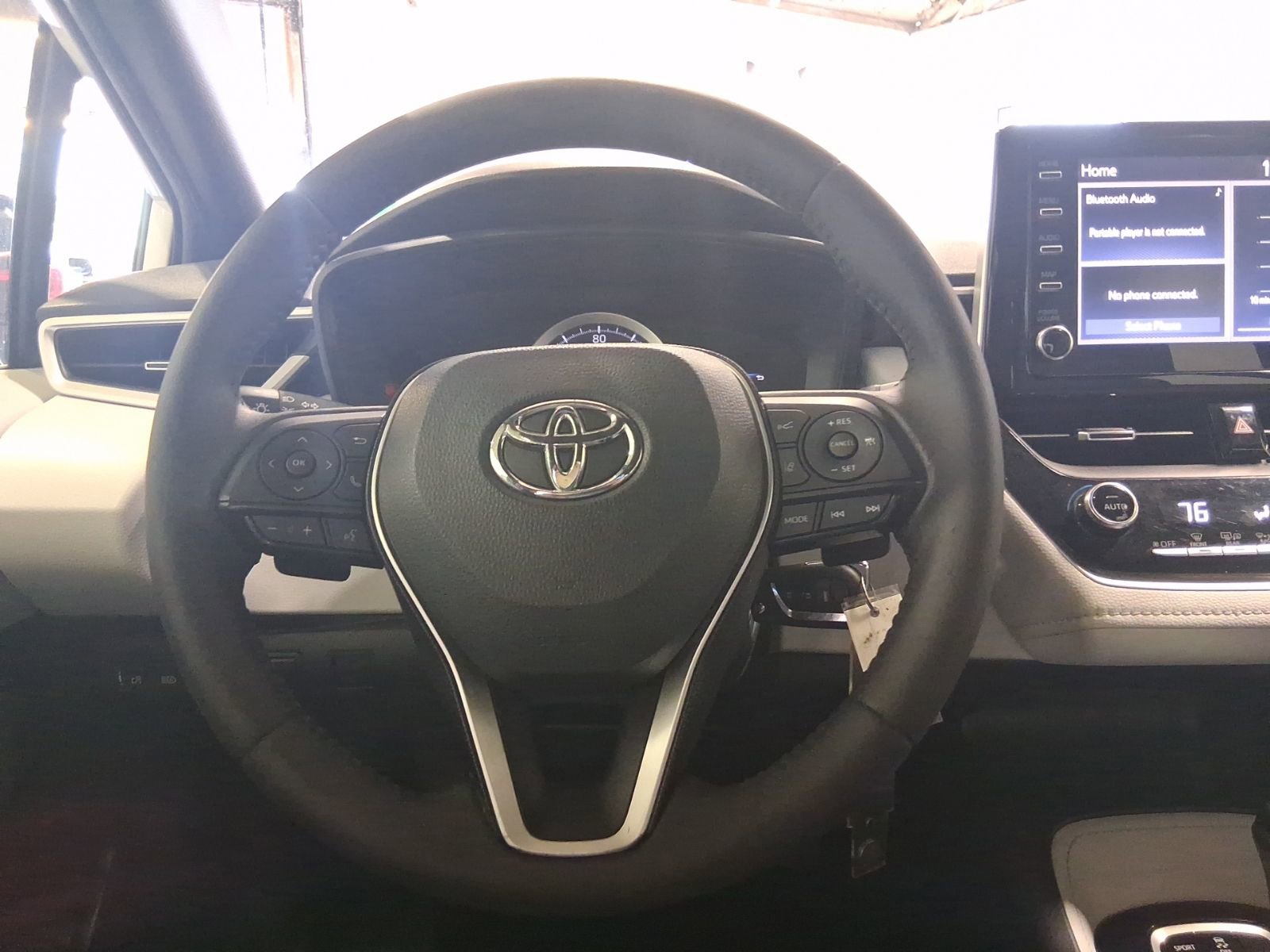Used 2020 Toyota Corolla SE image 21