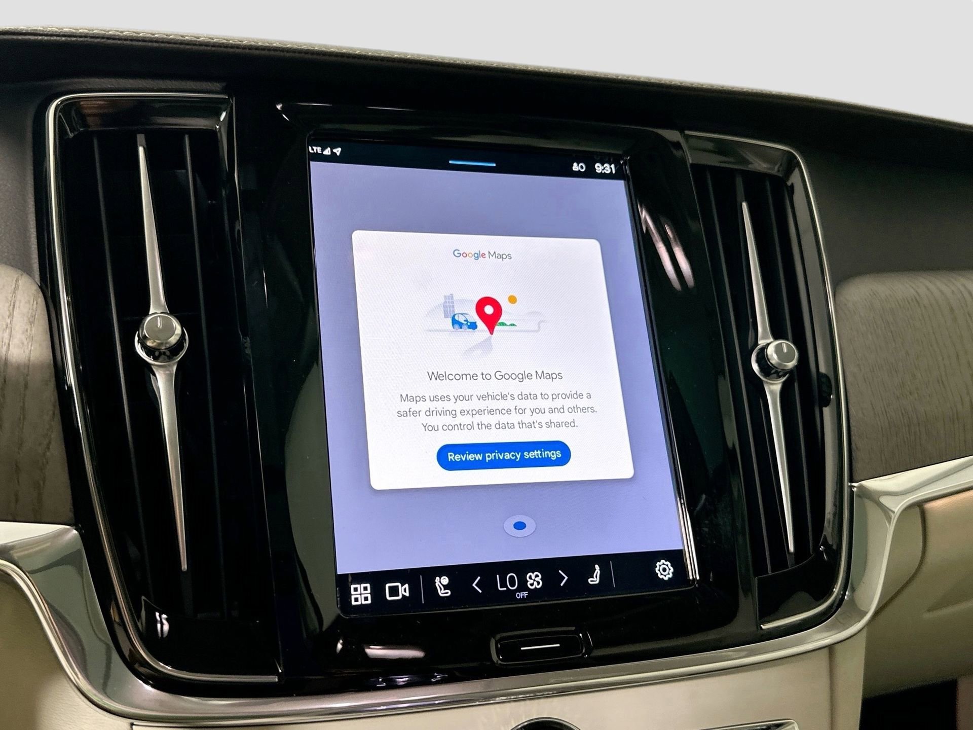 New 2025 Volvo S90 B6 Ultra w/ Lounge Package image 12