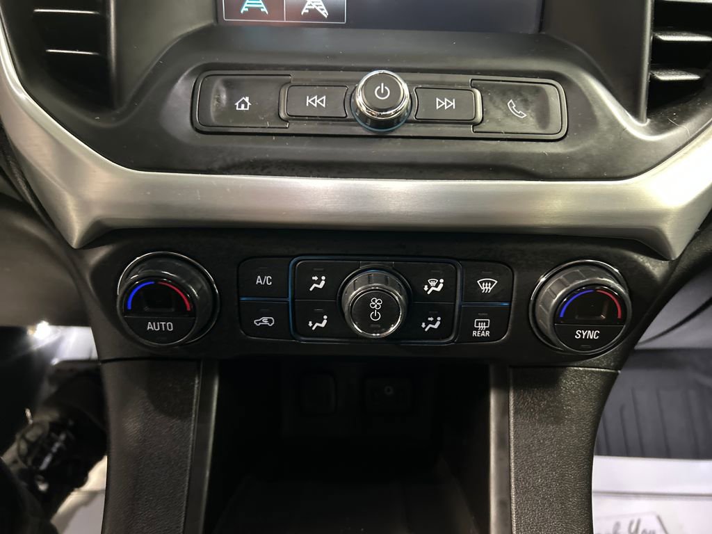 Used 2019 GMC Acadia SLE image 18