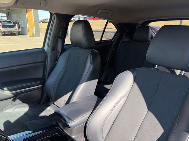 Used 2024 Mitsubishi Eclipse Cross SE image 50