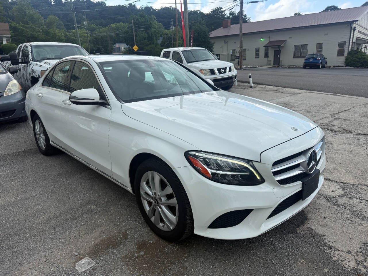 Used 2019 Mercedes-Benz C 300 4MATIC Sedan image 4