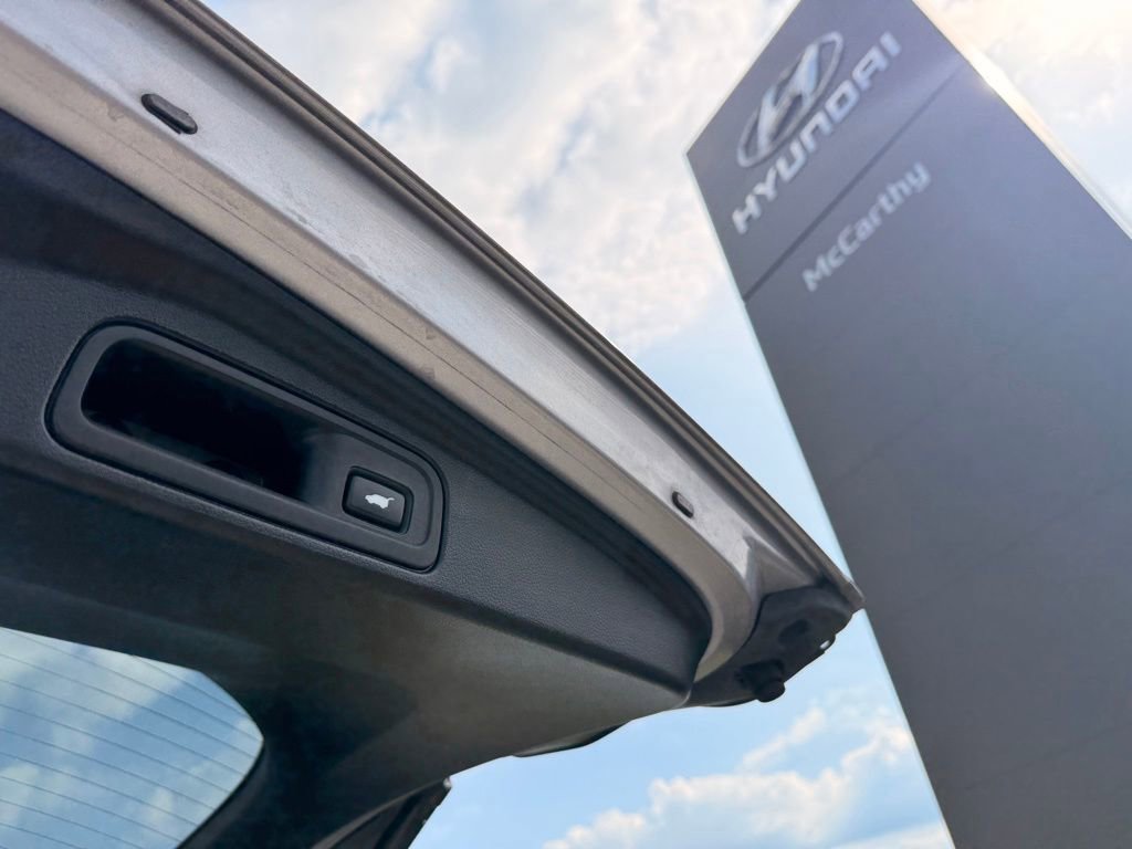 Used 2021 Honda Pilot Elite image 36