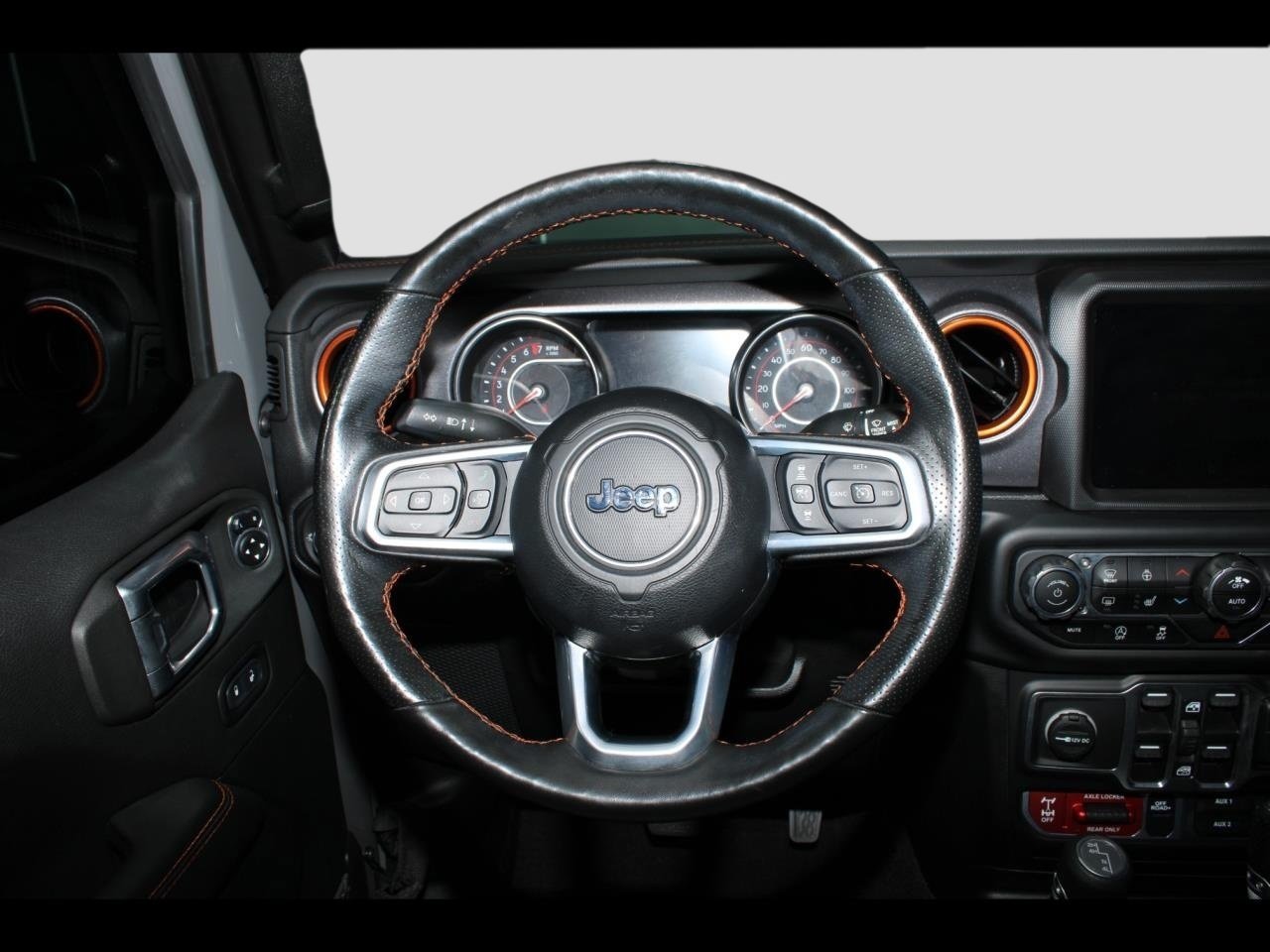 Used 2021 Jeep Gladiator Mojave AWD/4WD image 15