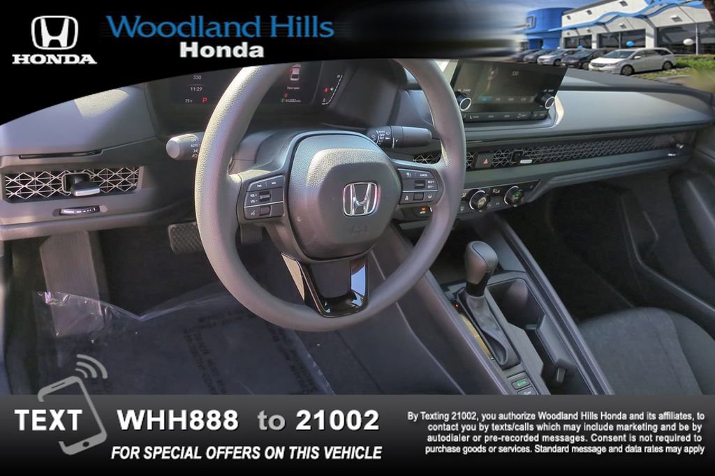 Certified 2025 Honda Accord SE image 9