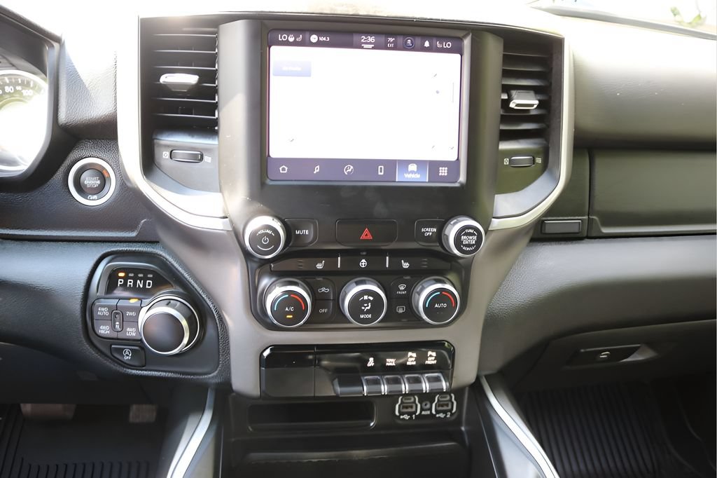 Used 2022 RAM 1500 Big Horn w/ Night Edition AWD/4WD image 23