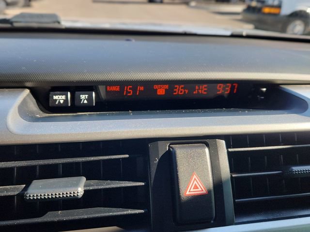 Used 2013 Toyota 4Runner Limited image 41