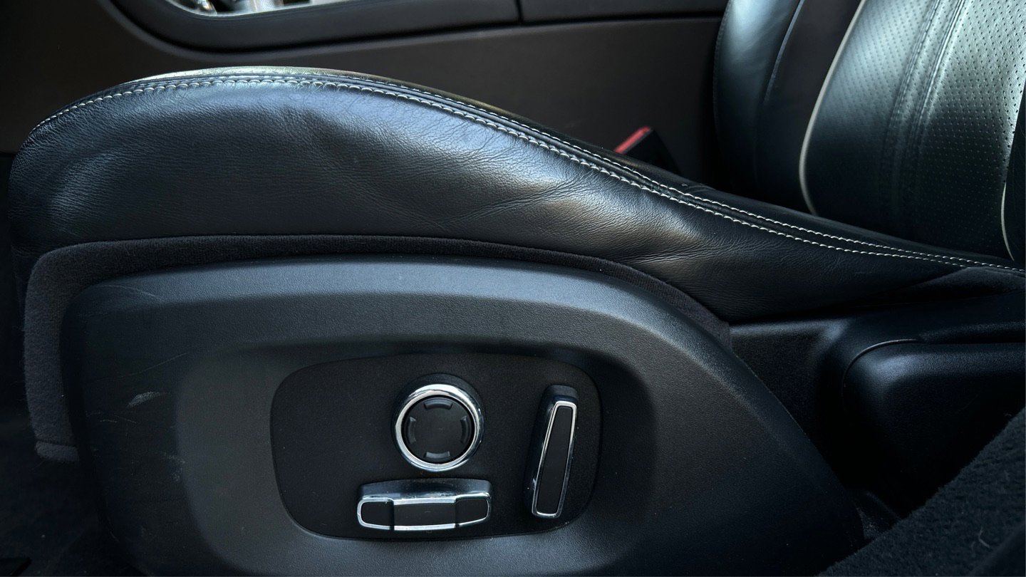 Used 2016 Jaguar XJ R-Sport image 41