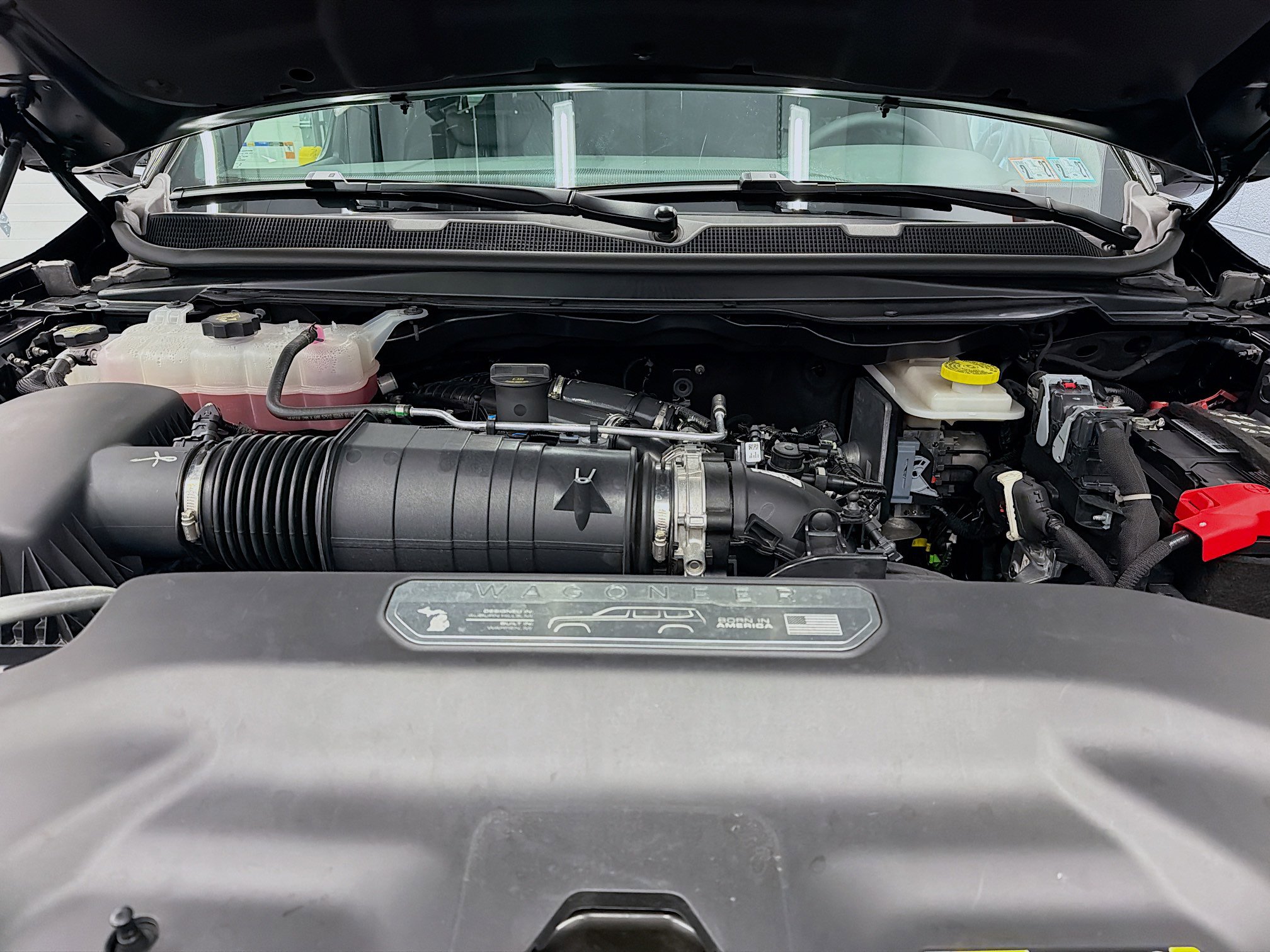 Used 2025 Jeep Wagoneer Series II image 33