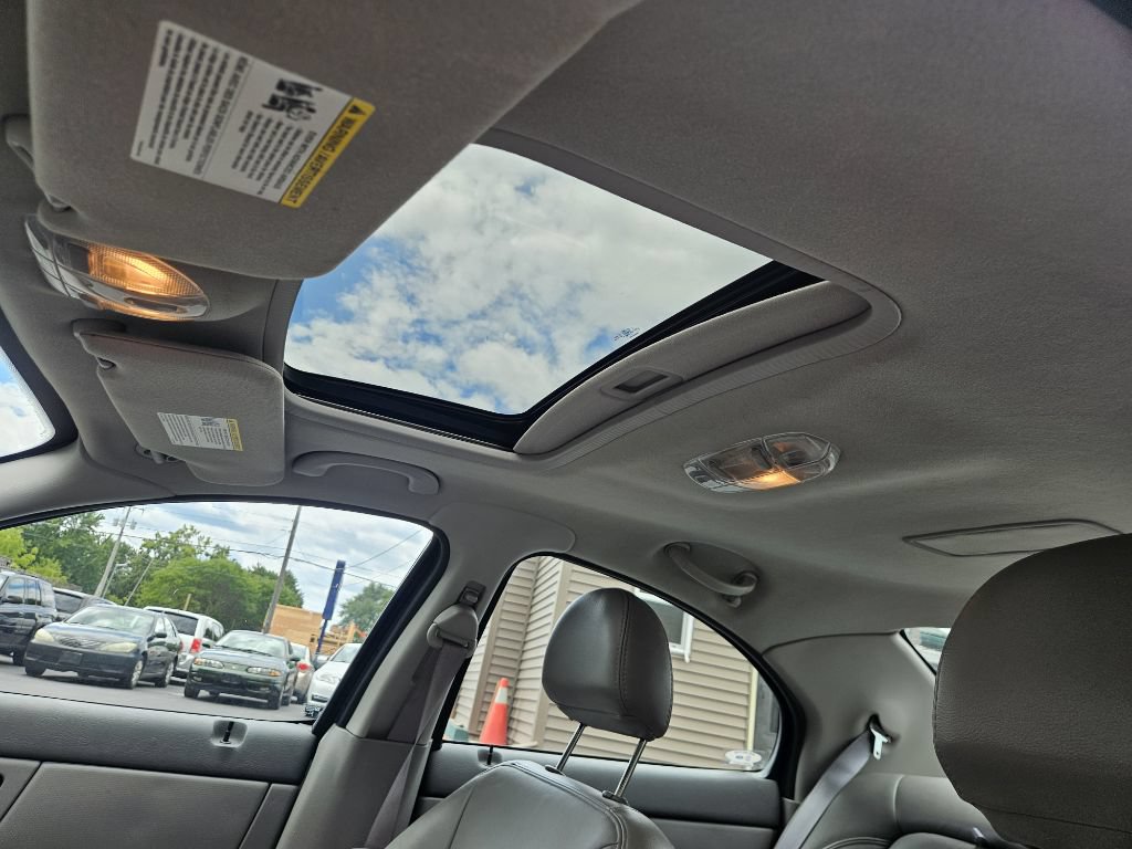 Used 2005 Mercury Sable LS FWD image 13