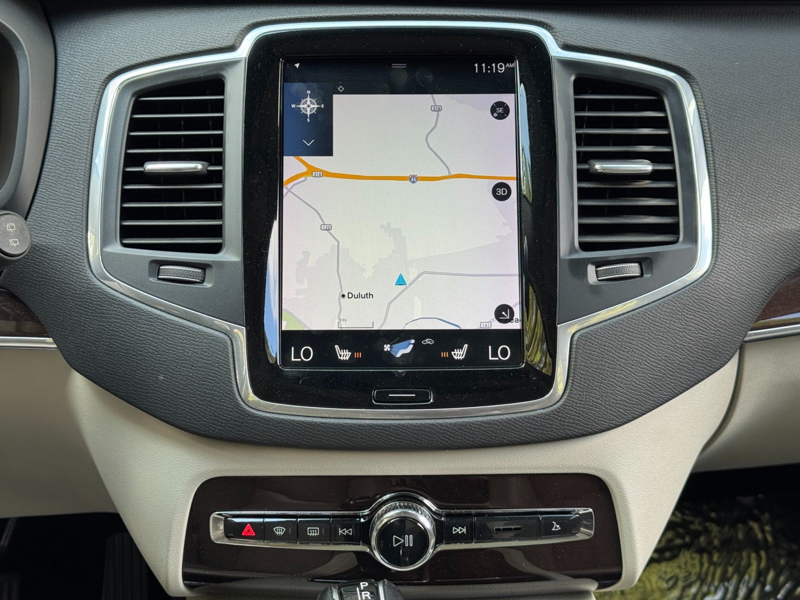 Used 2019 Volvo XC90 T6 Momentum w/ Advanced Package AWD/4WD image 21