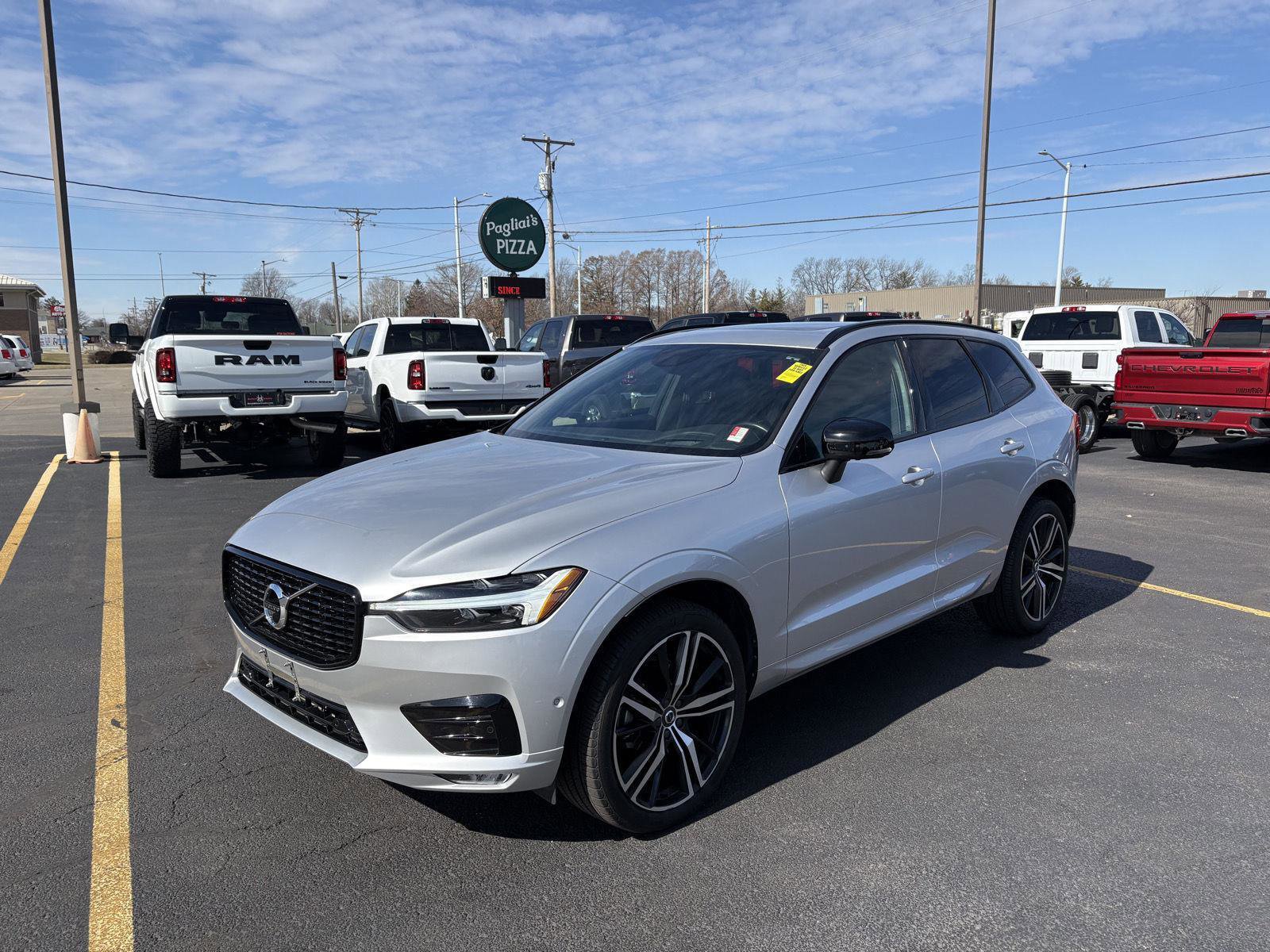 Used 2021 Volvo XC60 T5 R-Design w/ Advanced Package image 22