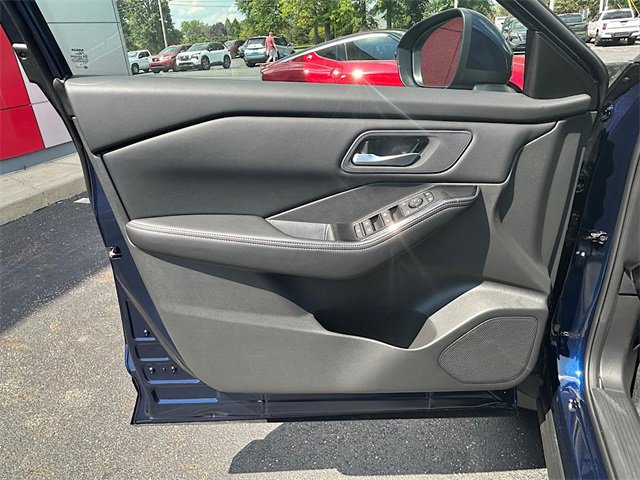 New 2026 Nissan Rogue SV image 14