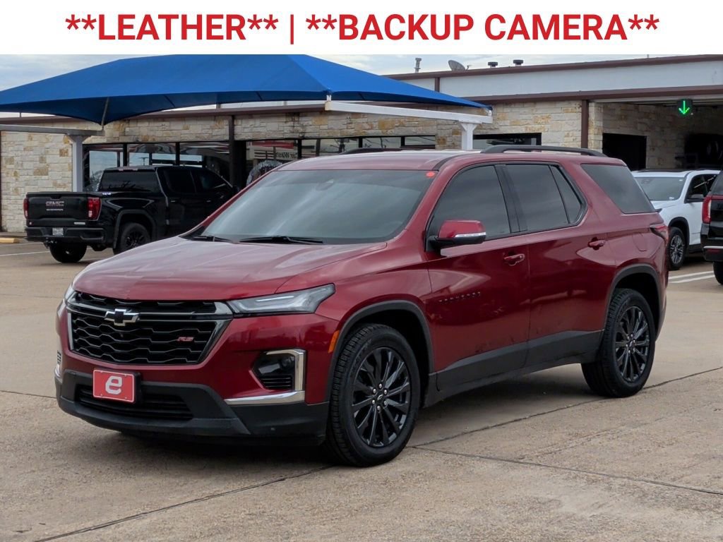 Used 2022 Chevrolet Traverse RS image 3
