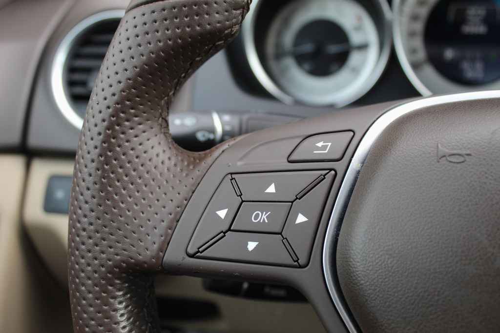 Used 2014 Mercedes-Benz C 250 C 250 Sport image 17