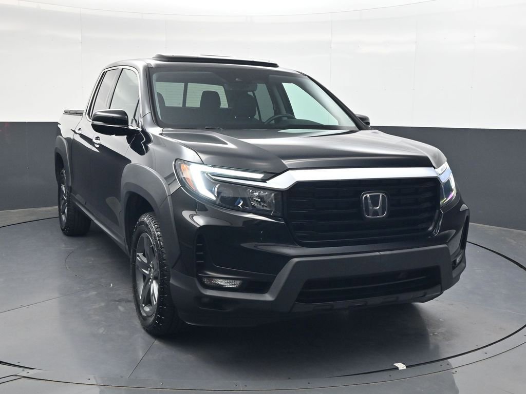 Used 2023 Honda Ridgeline RTL-E image 2