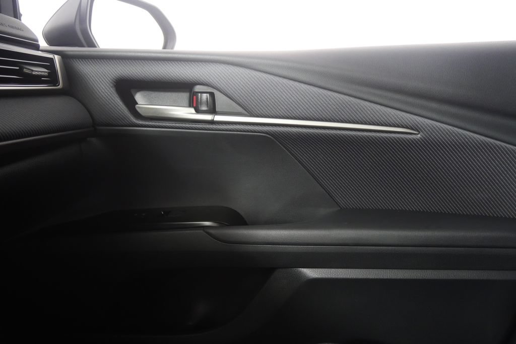 Used 2026 Toyota Camry SE w/ Multimedia Upgrade Package FWD image 26