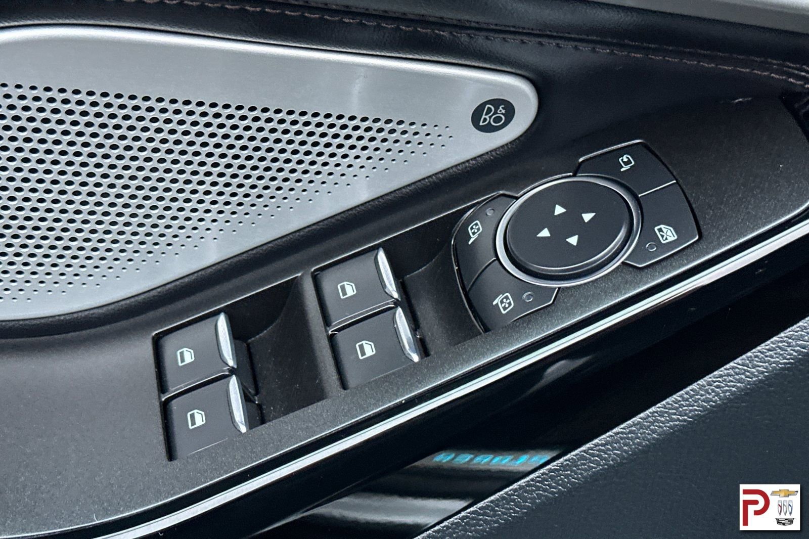 Used 2022 Ford Explorer Platinum w/ Equipment Group 601A image 13