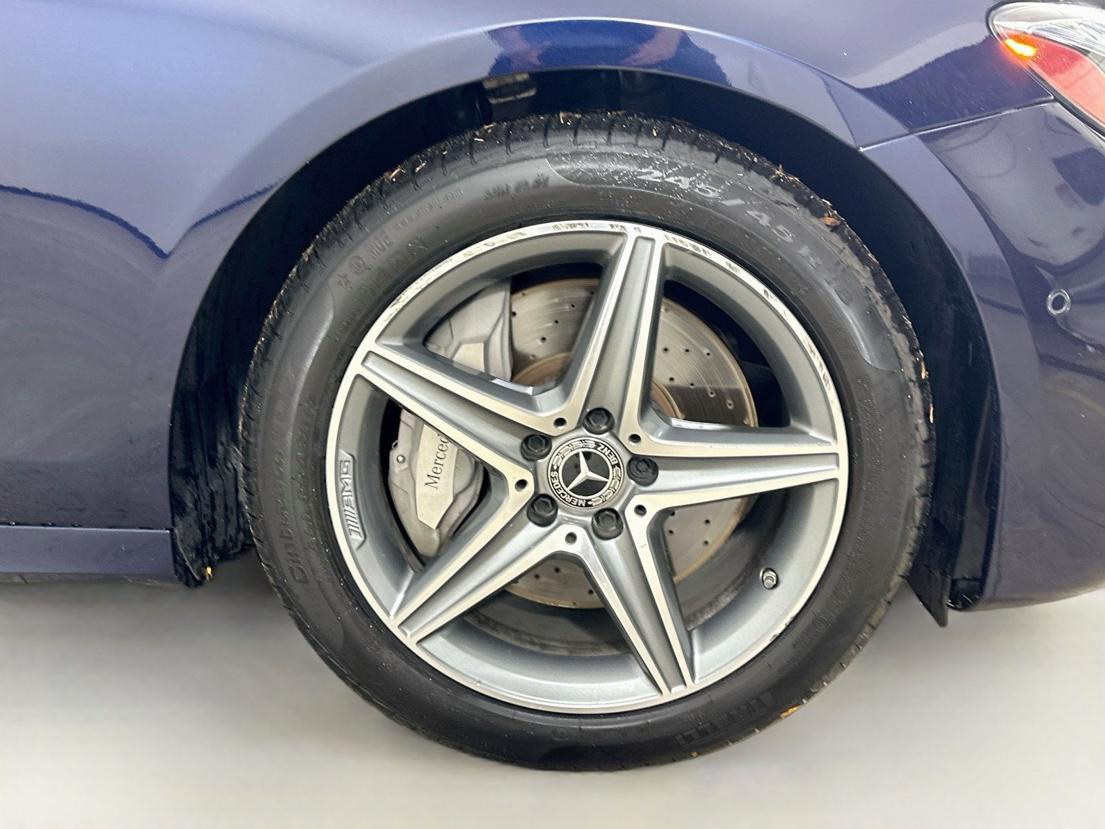 Used 2018 Mercedes-Benz E 300 4MATIC image 10