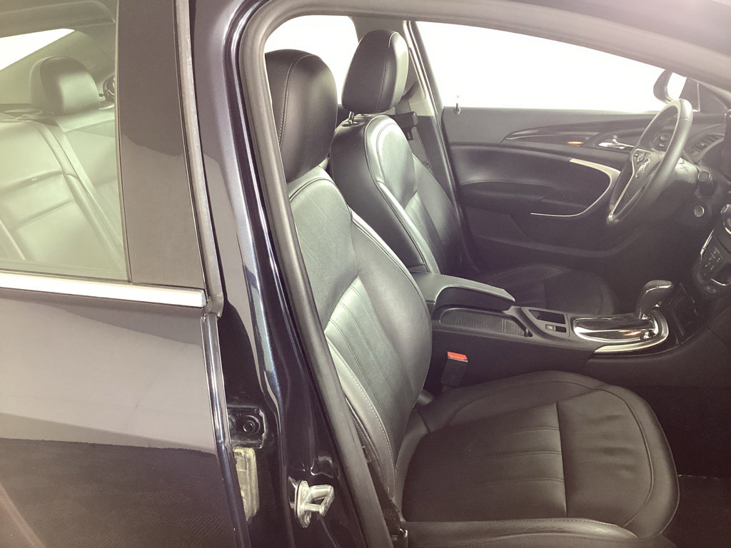 Used 2014 Buick Regal image 8