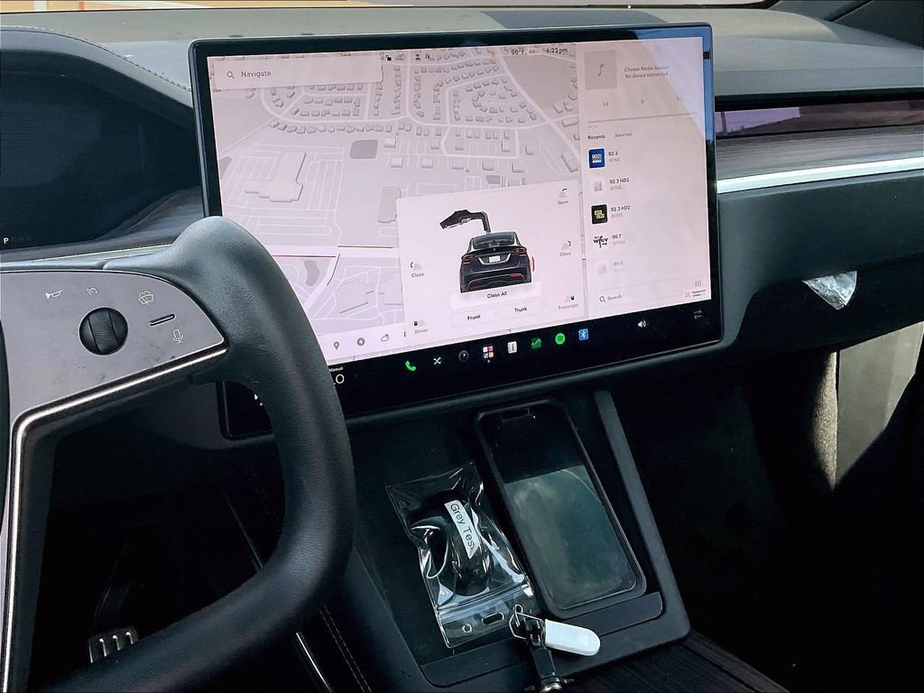 Used 2022 Tesla Model X AWD/4WD image 9