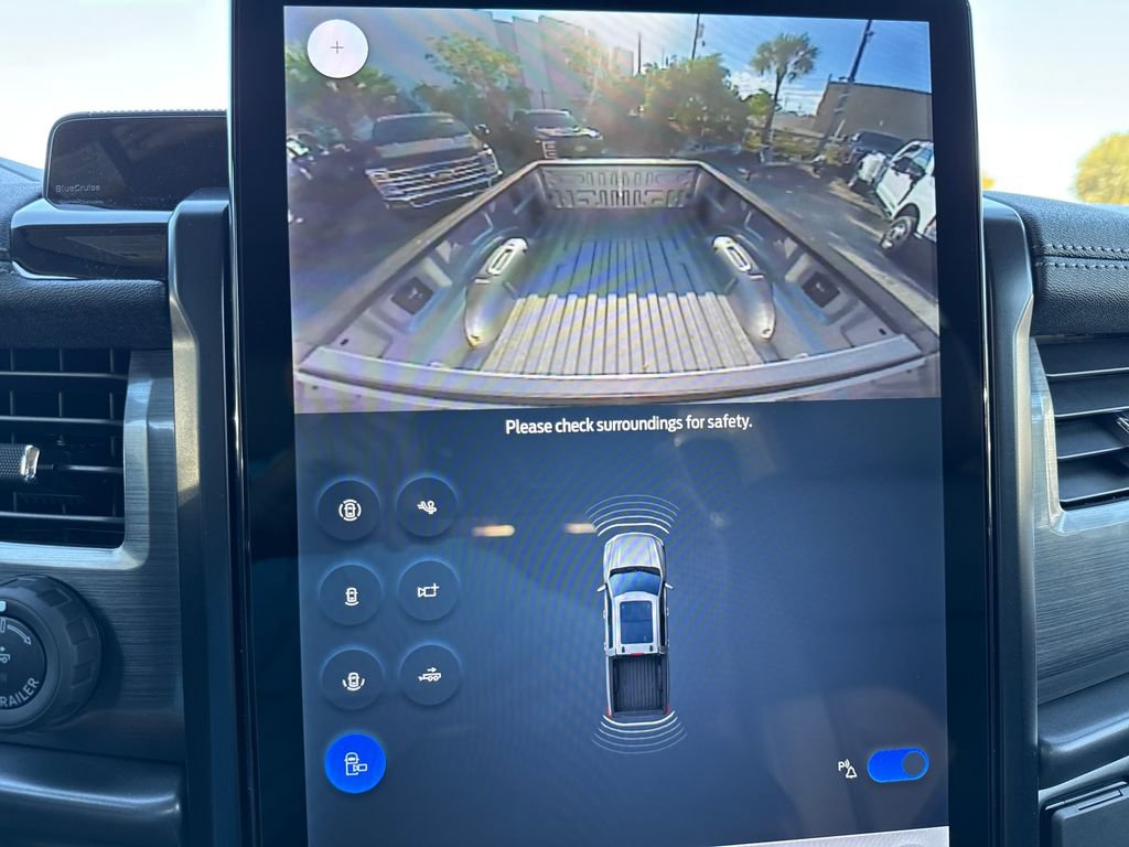 New 2025 Ford F150 Lightning Flash image 25