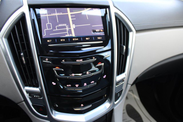 Used 2013 Cadillac SRX Luxury w/ Driver Awareness Package image 4