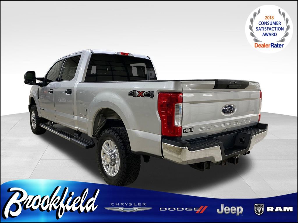 Used 2017 Ford F250 XLT AWD/4WD image 6