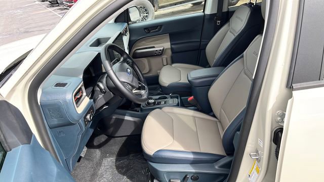 Used 2025 Ford Maverick Lariat AWD/4WD image 25