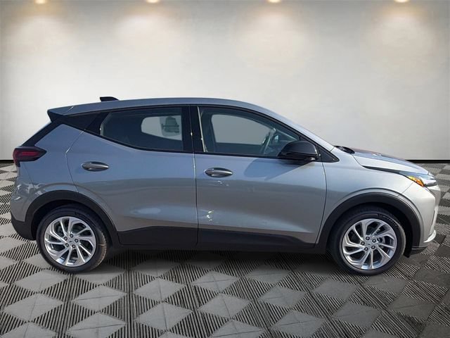 New 2027 Chevrolet Bolt LT w/ Comfort Package FWD image 4