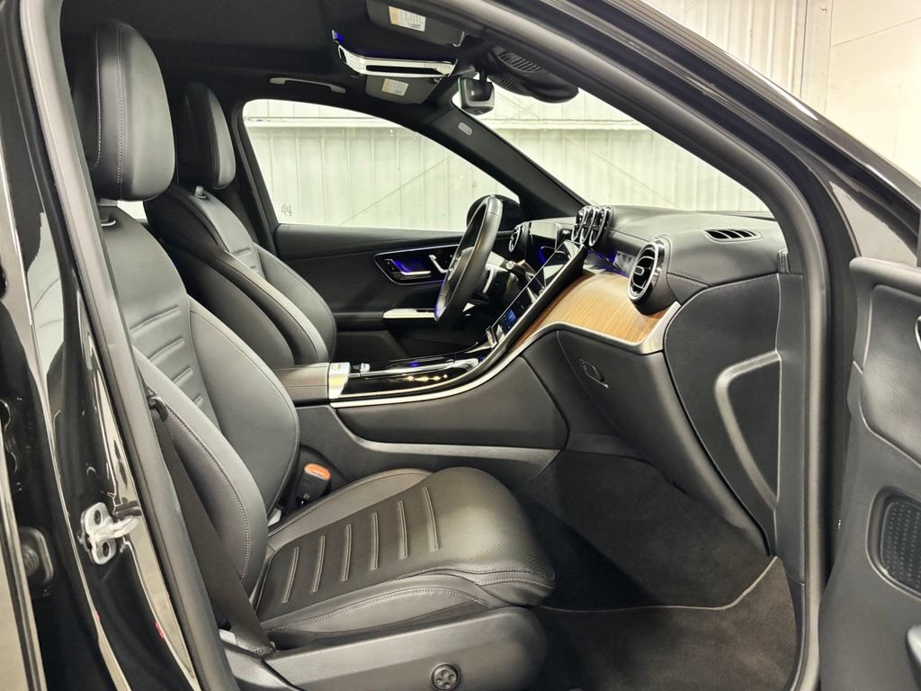 Certified 2025 Mercedes-Benz GLC 350e 4MATIC image 22
