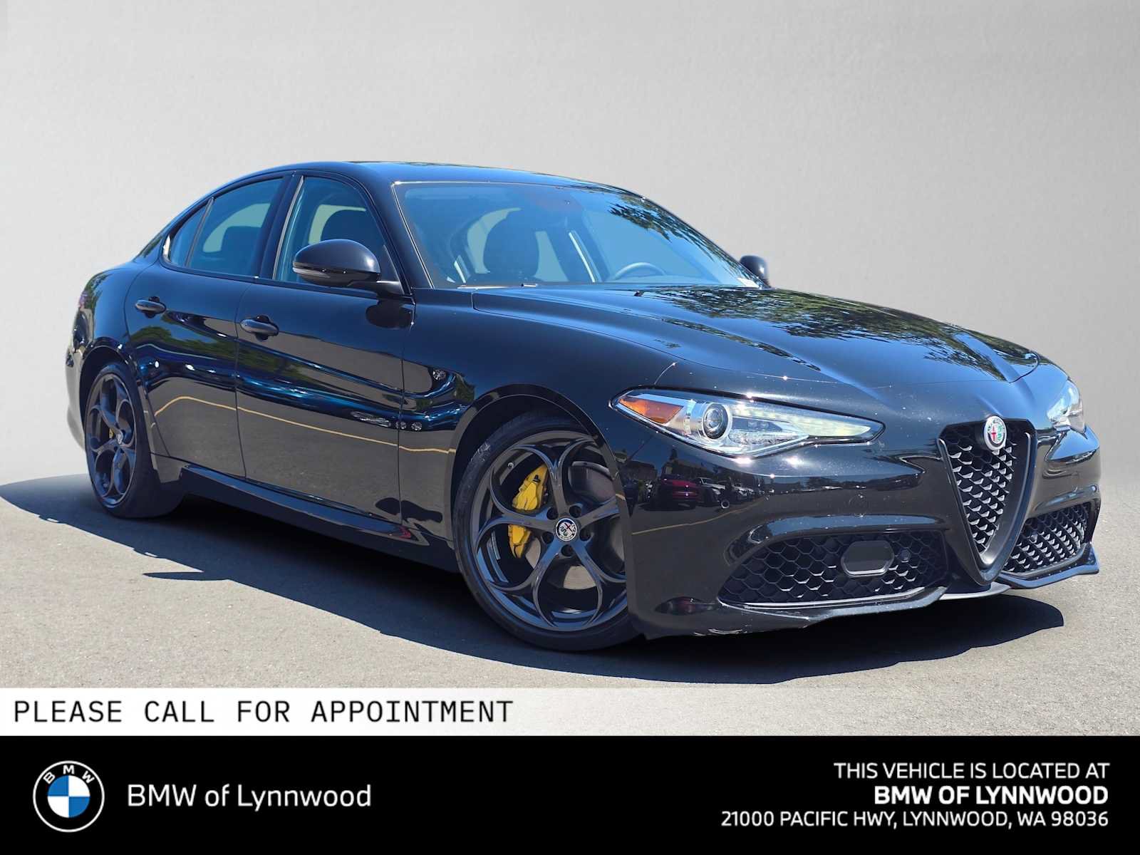 Used 2019 Alfa Romeo Giulia Ti Sport w/ Quick Order Package 22U Sport RWD image 1