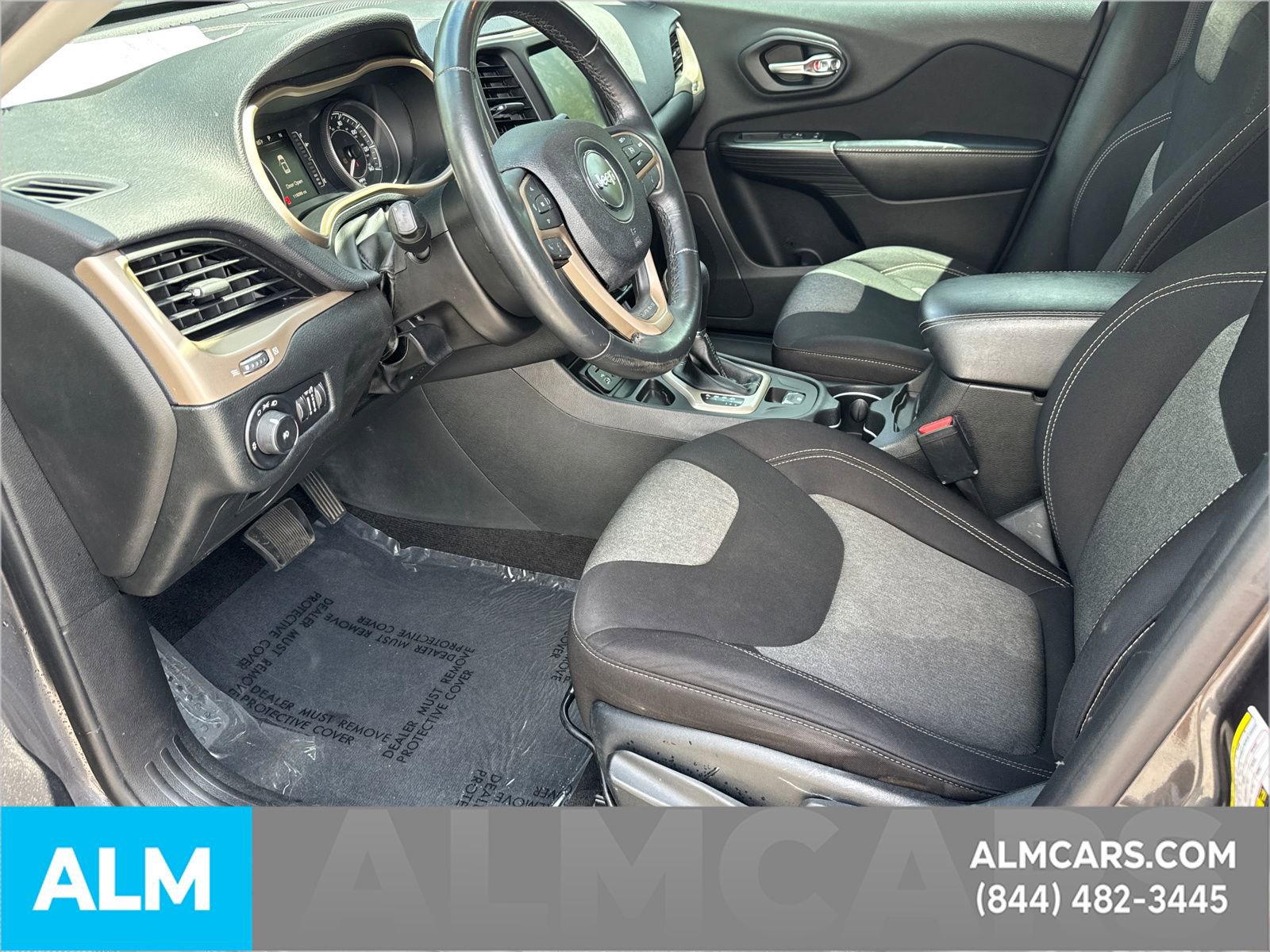 Used 2014 Jeep Cherokee Latitude image 11