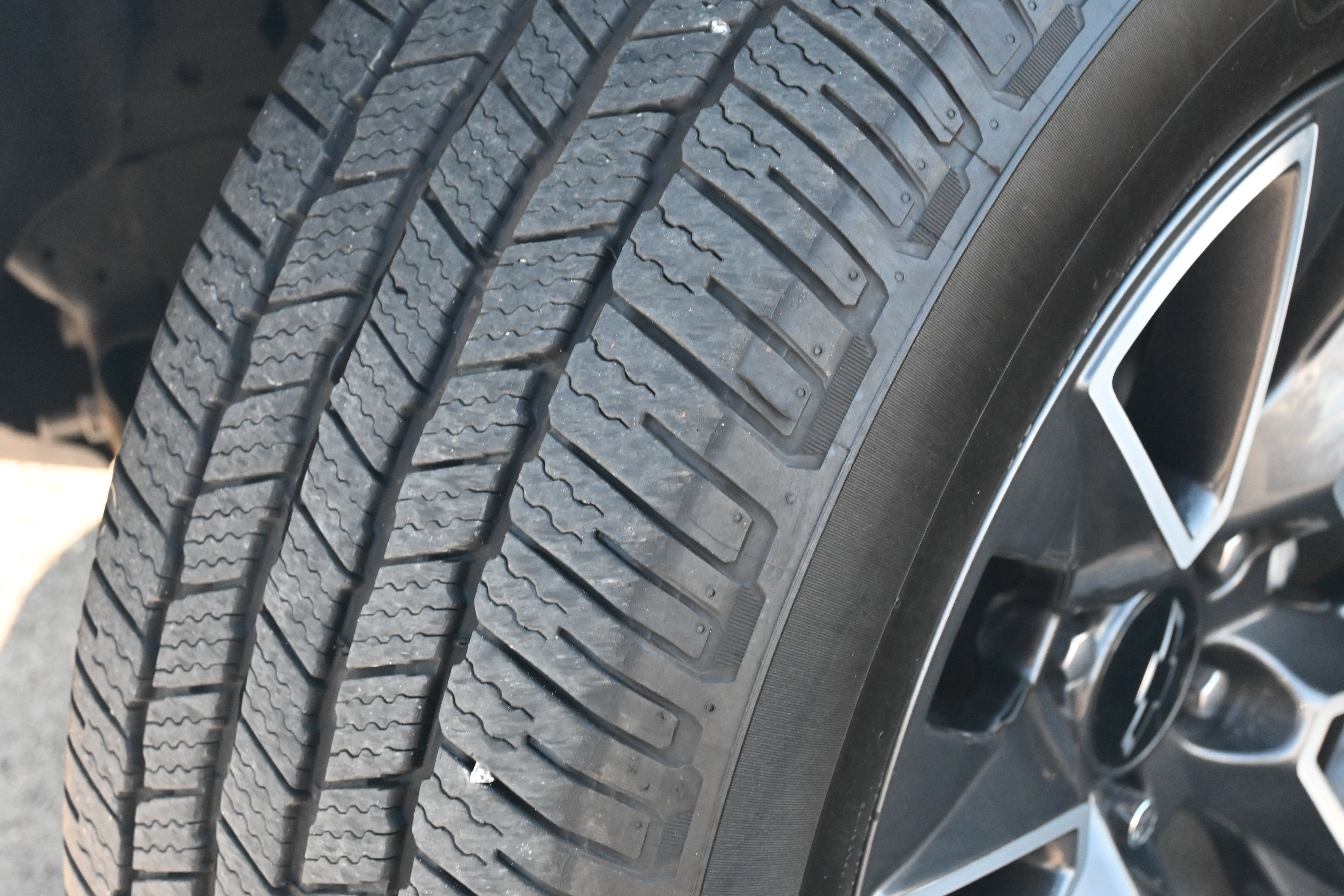 Used 2021 Chevrolet Tahoe Z71 w/ Rear Media and Nav Package image 15