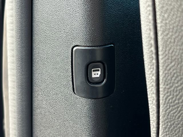 Used 2019 Dodge Grand Caravan GT image 34