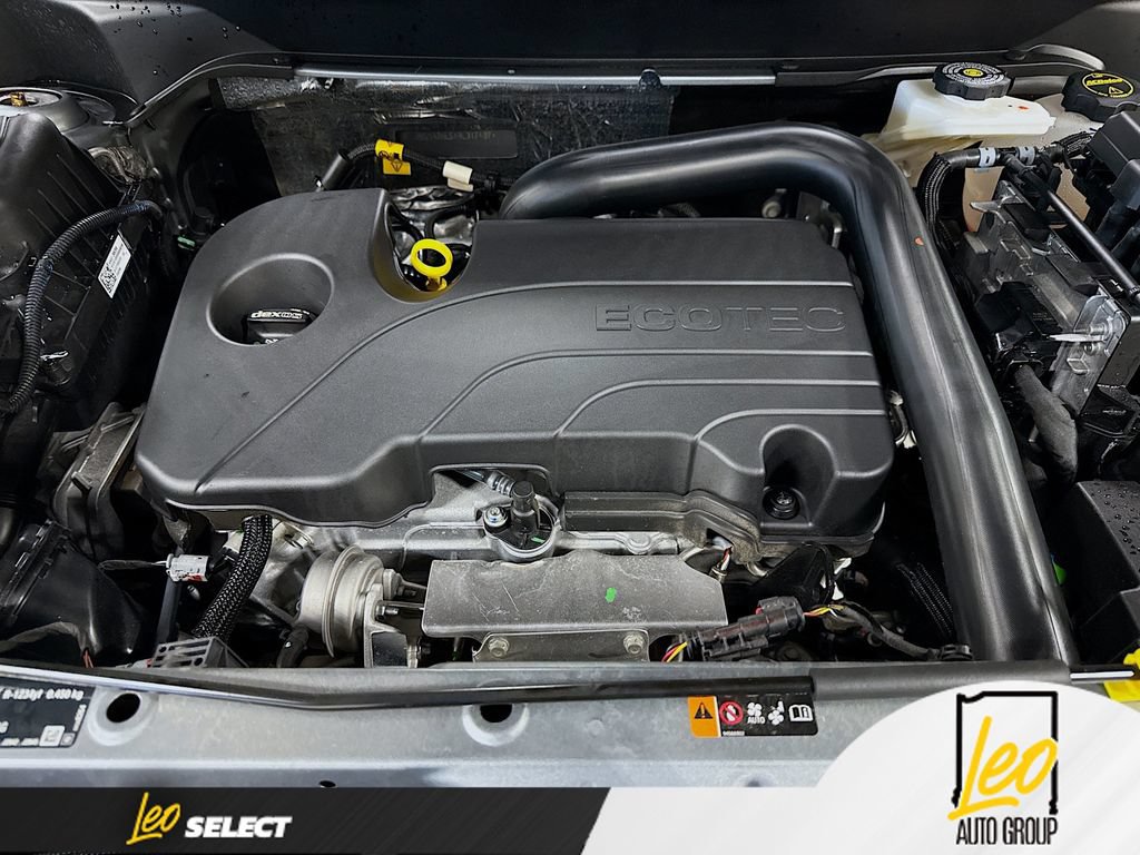 Used 2024 Chevrolet Equinox LT w/ LPO, Floor Liner Package FWD image 32