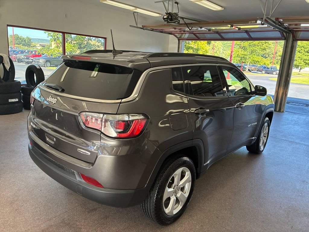 Used 2021 Jeep Compass Latitude AWD/4WD image 18