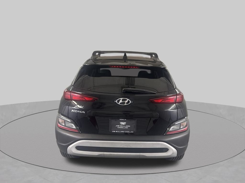 Used 2023 Hyundai Kona SEL FWD image 6