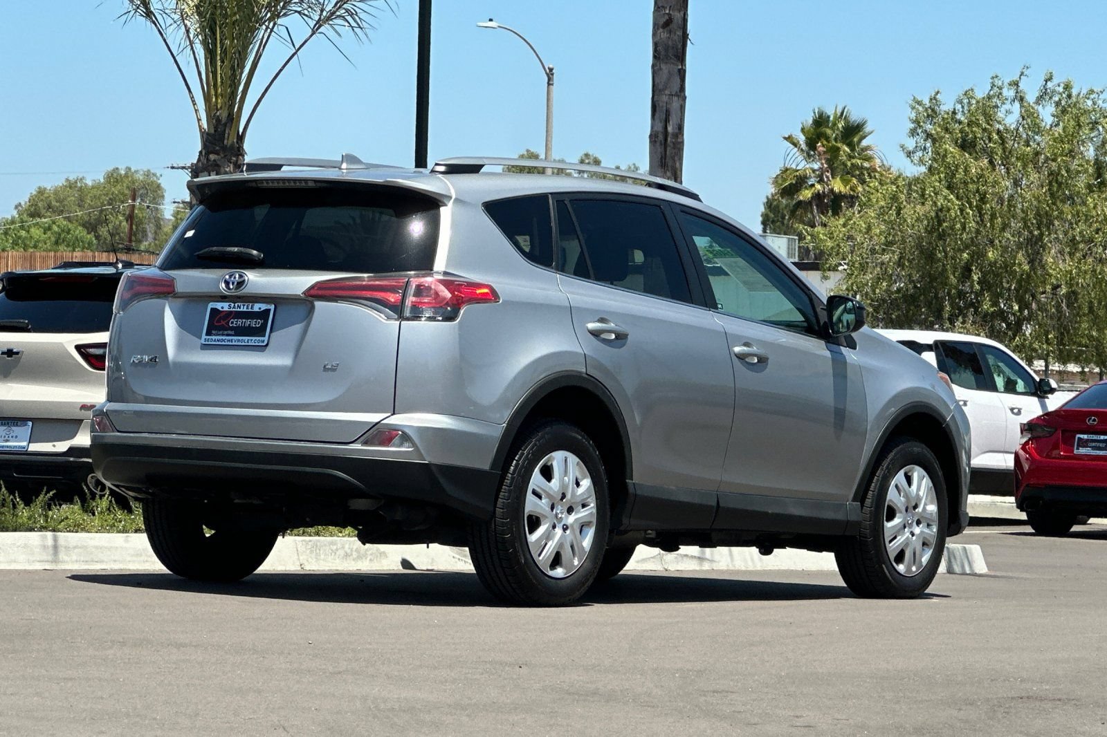 Used 2017 Toyota RAV4 LE w/ All Weather Liner Package FWD image 4