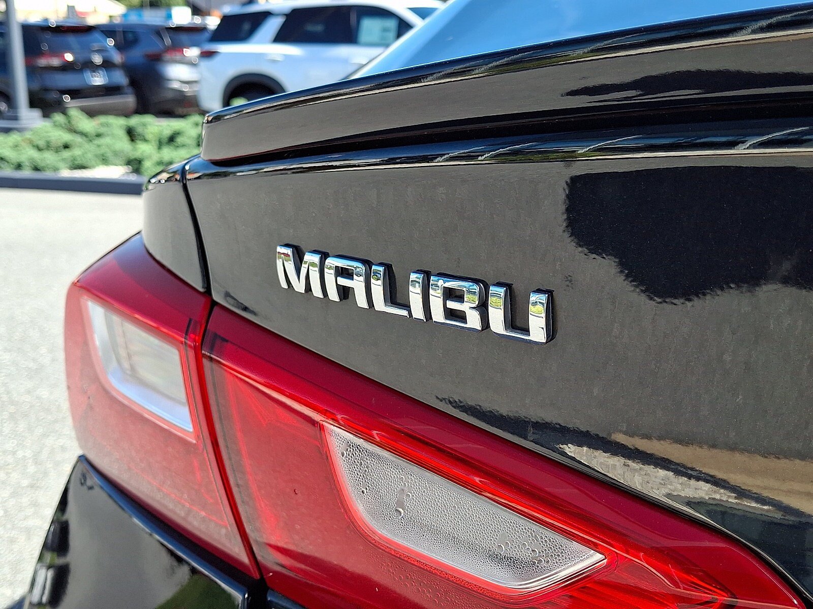 Used 2018 Chevrolet Malibu LT FWD image 30
