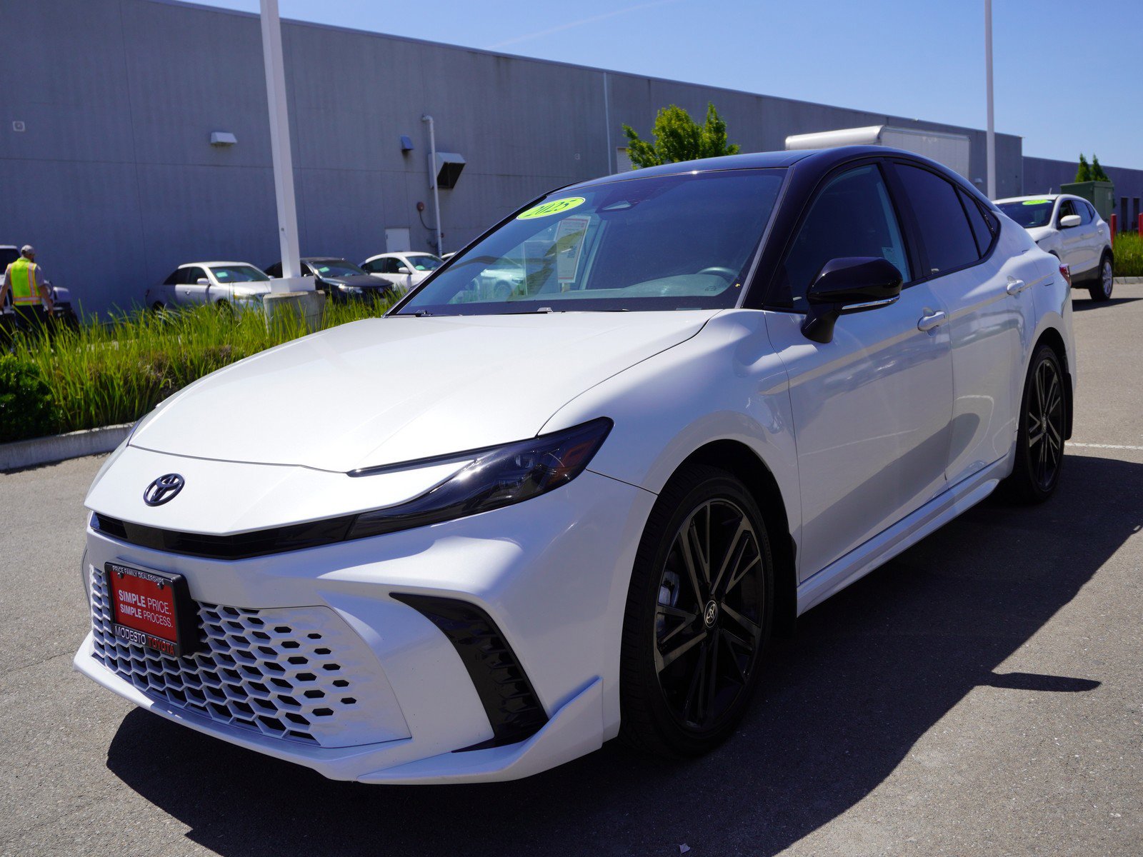 Used 2025 Toyota Camry XSE AWD/4WD image 7