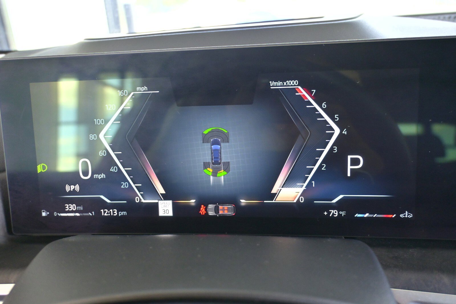 Certified 2023 BMW X7 xDrive40i w/ Executive Package image 21