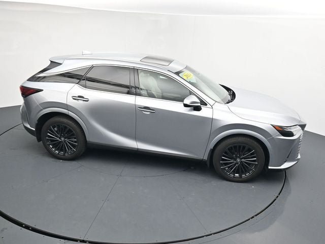 Used 2024 Lexus RX 350 Premium w/ Accessory Package (Z1) AWD/4WD image 31