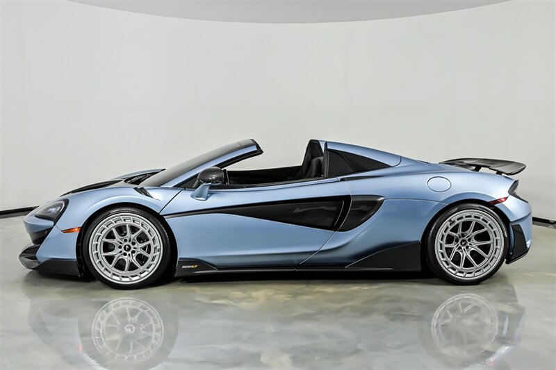 Used 2020 McLaren 600LT Spider RWD image 8