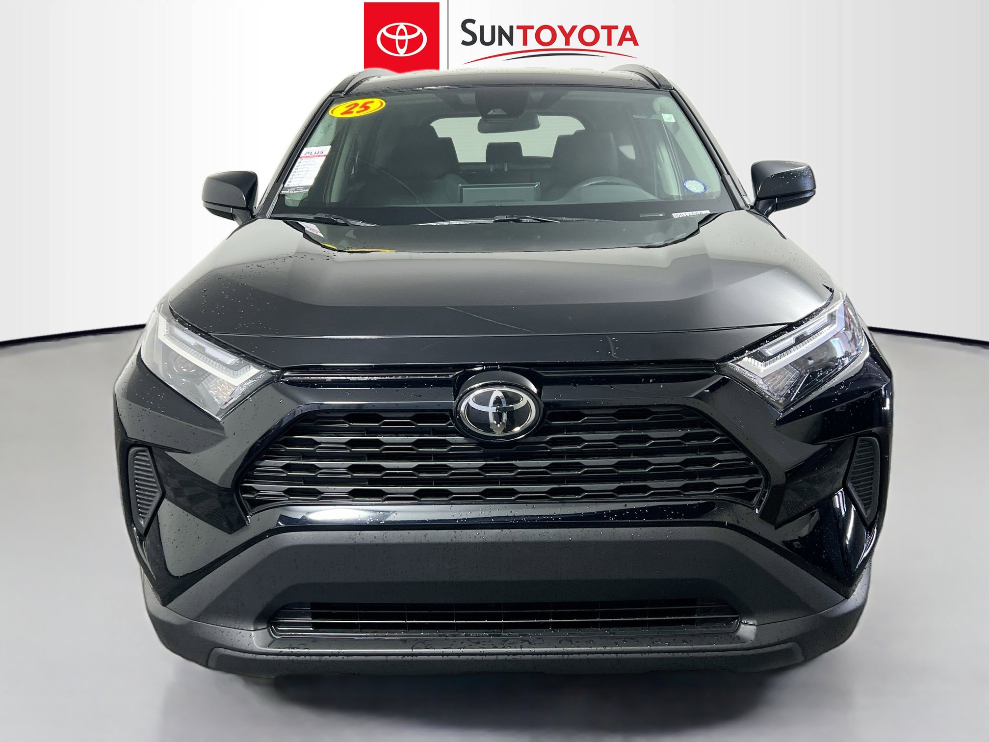 Used 2025 Toyota RAV4 LE image 10