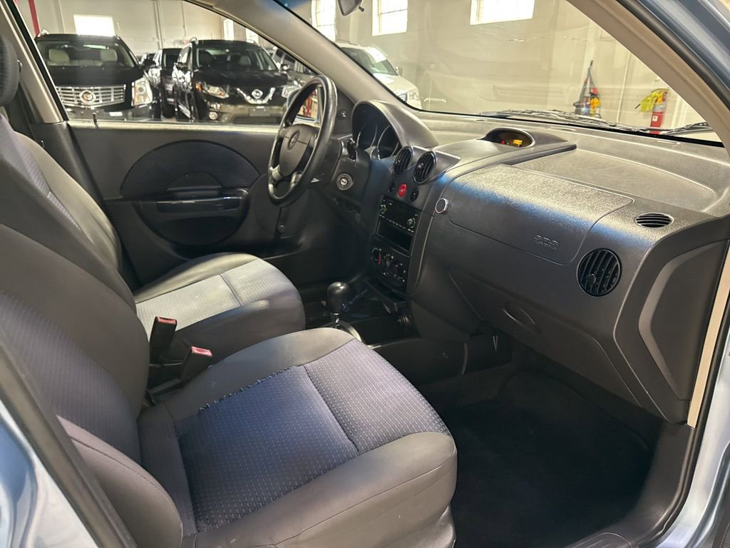 Used 2006 Chevrolet Aveo LS image 28