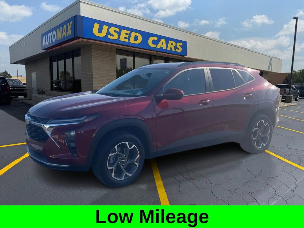 Used 2024 Chevrolet Trax LT w/ Driver Confidence Package